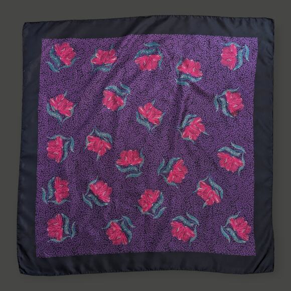 80s 90s silk LAURA ASHLEY magenta pink flower scarf 34" square - Picture 4 of 4